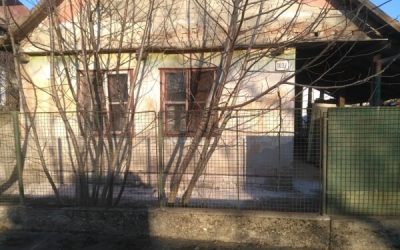 Családi ház – Pered